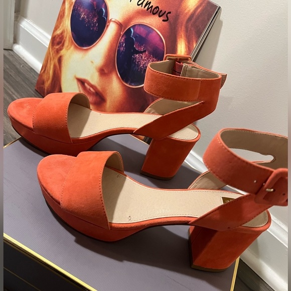 LOUISE ET CIE Suede Sandals - Picture 1 of 11